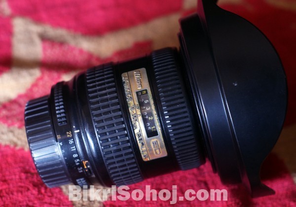 Nikon 18-35 mm D 3.5-4.5 full frame Lens